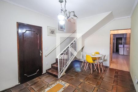 Casa 1 Sala de casa à venda com 3 quartos, 221m² em Vila Cleonice, São Paulo