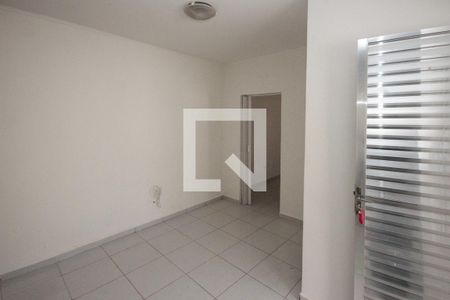 Sala de casa para alugar com 1 quarto, 45m² em Vila Alpina, São Paulo