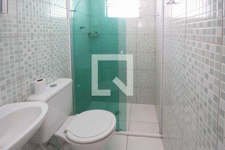 Banheiro de casa para alugar com 1 quarto, 45m² em Vila Alpina, São Paulo