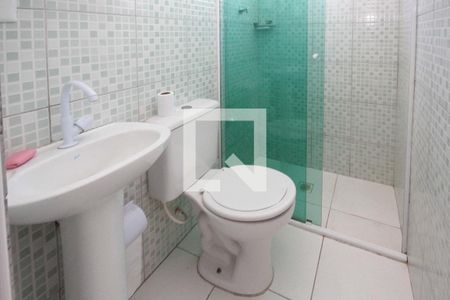 Banheiro de casa para alugar com 1 quarto, 45m² em Vila Alpina, São Paulo
