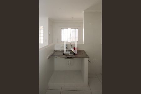 Cozinha de casa para alugar com 1 quarto, 45m² em Vila Alpina, São Paulo