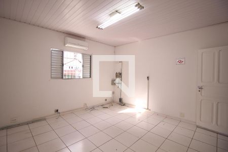 Casa à venda com 60m², 2 quartos e 1 vagaQuarto 