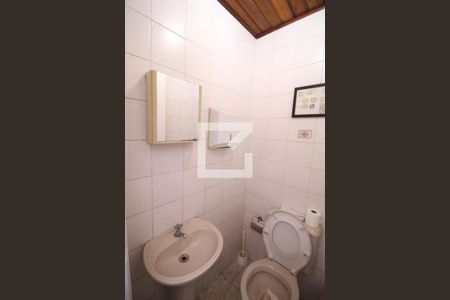 Casa à venda com 60m², 2 quartos e 1 vagaBanheiro 2