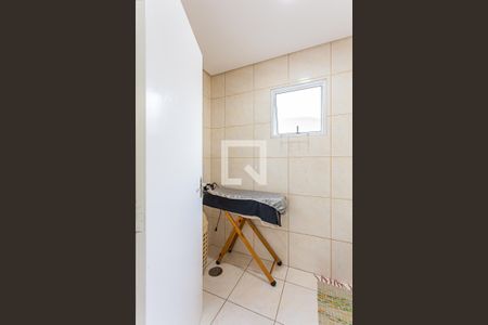 Casa à venda com 174m², 3 quartos e 2 vagasBanheiro