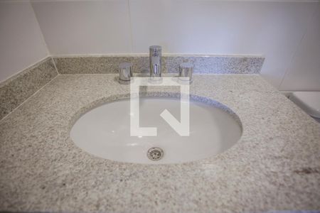 Apartamento à venda com 68m², 2 quartos e 1 vagaBanheiro 2 - Torneira