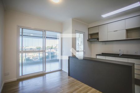 Sala de Estar de apartamento à venda com 2 quartos, 68m² em Jardim Prudência, São Paulo