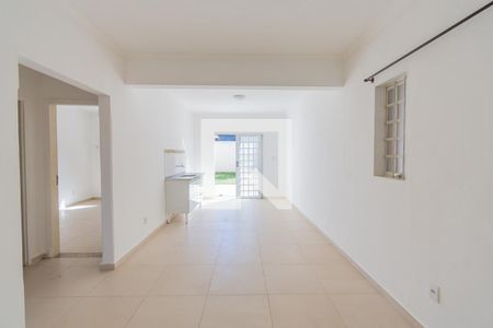 Sala/Cozinha de casa para alugar com 2 quartos, 80m² em Vila Paraíso, Campinas