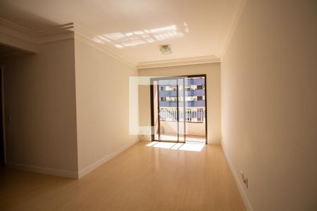 Sala de Estar de apartamento para alugar com 3 quartos, 75m² em Vila Gomes Cardim, São Paulo