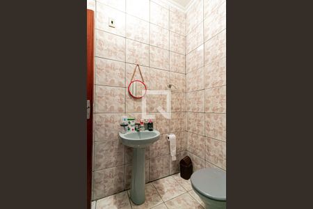 Banheiro de casa à venda com 2 quartos, 150m² em Jardim Ponte Rasa, São Paulo