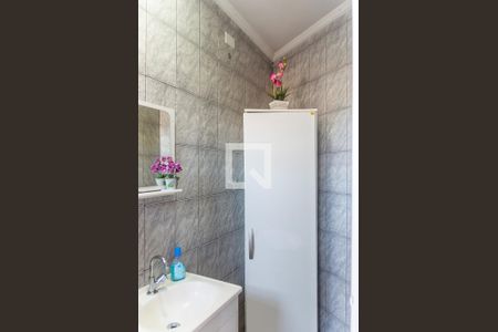 Casa à venda com 243m², 3 quartos e 3 vagas Casa à venda com 243m², 3 quartos e 3 vagasBanheiro de Serviço