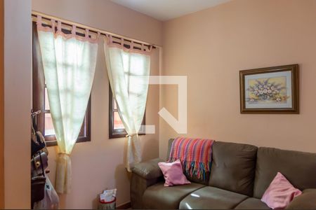 Casa à venda com 243m², 3 quartos e 3 vagas Casa à venda com 243m², 3 quartos e 3 vagasSala 2