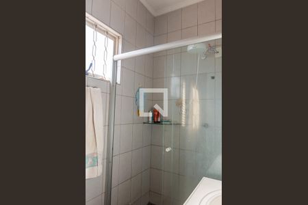 Casa à venda com 243m², 3 quartos e 3 vagas Casa à venda com 243m², 3 quartos e 3 vagasBanheiro da Suíte