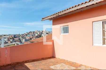 Casa à venda com 243m², 3 quartos e 3 vagas Casa à venda com 243m², 3 quartos e 3 vagassacada