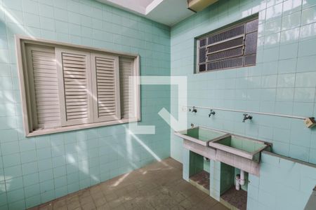 Casa à venda com 750m², 3 quartos e 11 vagasÁrea de Serviço