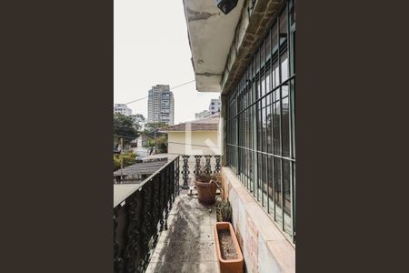 Vista  de casa à venda com 3 quartos, 750m² em Perdizes, São Paulo