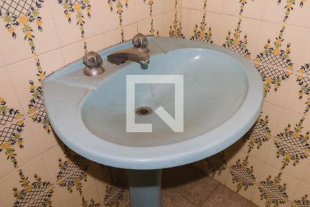 Casa à venda com 750m², 3 quartos e 11 vagasBanheiro 