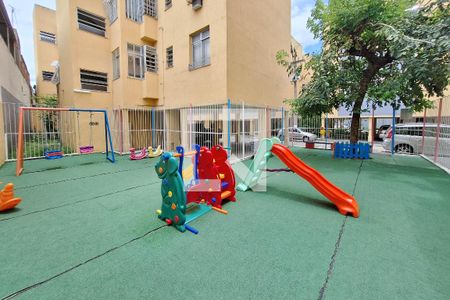 Apartamento para alugar com 60m², 2 quartos e 1 vagaÁrea comum - Playground