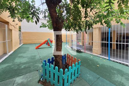 Apartamento para alugar com 60m², 2 quartos e 1 vagaÁrea comum - Playground