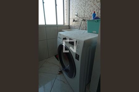 Apartamento à venda com 45m², 3 quartos e 1 vaga Apartamento à venda com 45m², 3 quartos e 1 vagaÁrea de Serviço