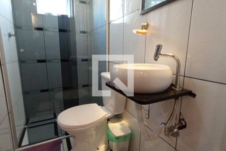 Apartamento à venda com 45m², 3 quartos e 1 vaga Apartamento à venda com 45m², 3 quartos e 1 vagaBanheiro 2