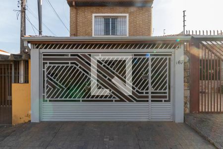 Casa à venda com 193m², 3 quartos e 2 vagasFachada 