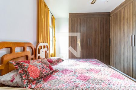 Casa à venda com 193m², 3 quartos e 2 vagasQuarto 2