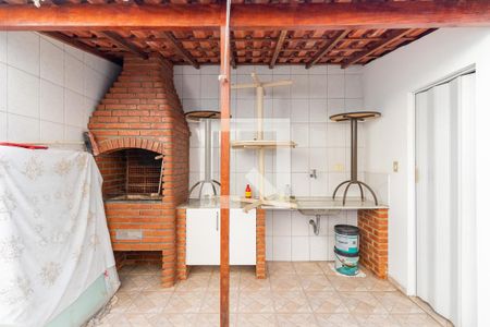 Casa à venda com 193m², 3 quartos e 2 vagasQuintal - Churrasqueira