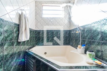 Casa à venda com 193m², 3 quartos e 2 vagasBanheiro 1