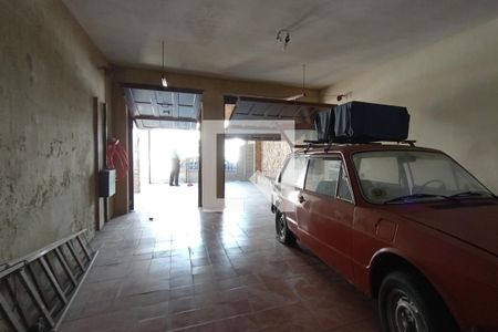 Casa à venda com 247m², 3 quartos e 4 vagasGaragem