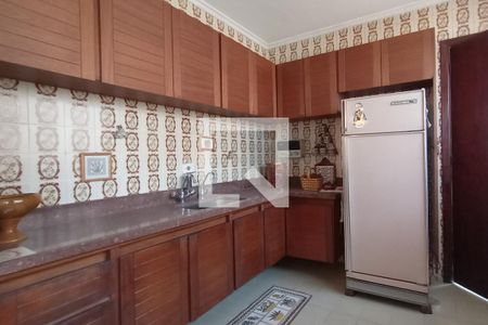 Casa à venda com 247m², 3 quartos e 4 vagasCozinha