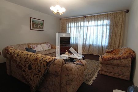 Sala de TV de casa à venda com 3 quartos, 247m² em Vila Granada, São Paulo