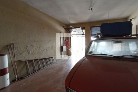 Casa à venda com 247m², 3 quartos e 4 vagasGaragem