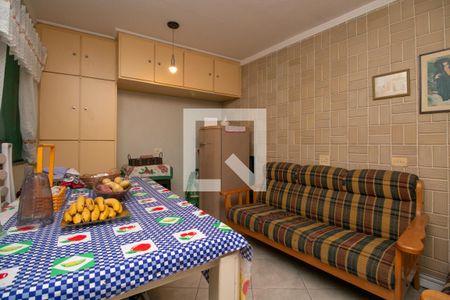 Casa à venda com 300m², 3 quartos e 4 vagasChurrasqueira