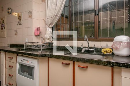 Casa à venda com 300m², 3 quartos e 4 vagasCozinha