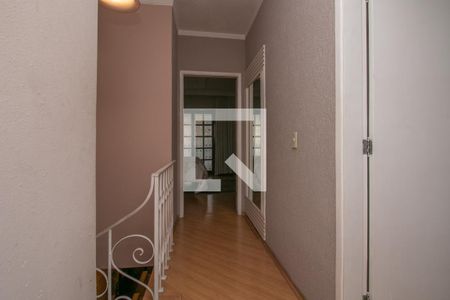 Casa à venda com 300m², 3 quartos e 4 vagasCorredor