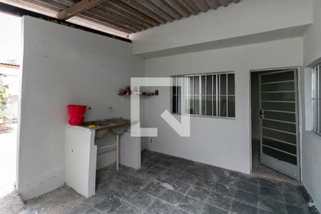 Casa para alugar com 75m², 2 quartos e sem vaga Casa para alugar com 75m², 2 quartos e sem vagaÁrea de Serviço