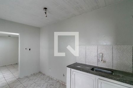 Casa para alugar com 75m², 2 quartos e sem vaga Casa para alugar com 75m², 2 quartos e sem vagaCozinha