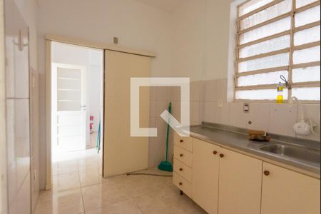 Apartamento à venda com 120m², 4 quartos e sem vagaCozinha