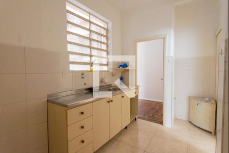 Apartamento à venda com 120m², 4 quartos e sem vagaCozinha