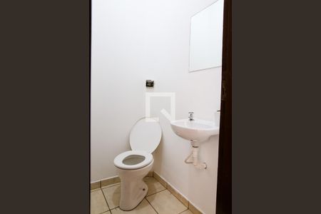 Casa à venda com 180m², 3 quartos e 2 vagasLavabo