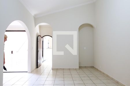 Sala de casa à venda com 3 quartos, 180m² em Santa Teresinha, Santo André