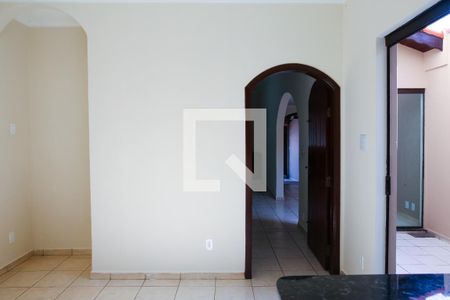 Casa à venda com 180m², 3 quartos e 2 vagasCozinha