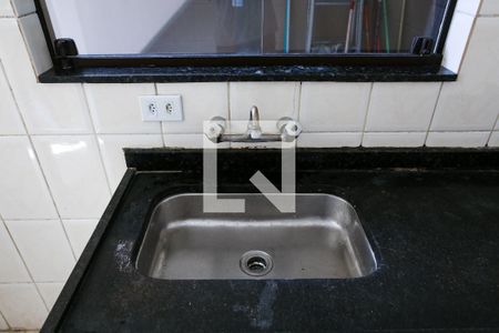 Casa à venda com 180m², 3 quartos e 2 vagasCozinha