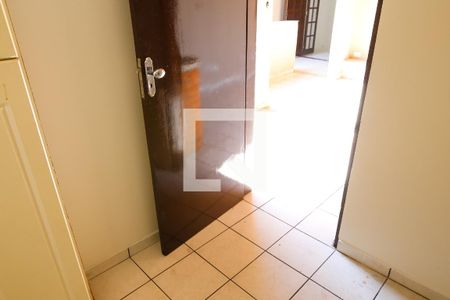 Casa à venda com 180m², 3 quartos e 2 vagasLavanderia