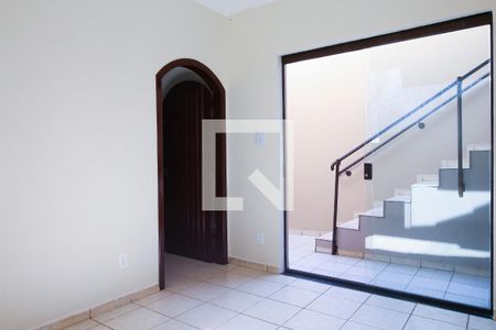 Casa à venda com 180m², 3 quartos e 2 vagasCozinha