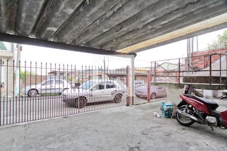 Garagem de casa para alugar com 2 quartos, 200m² em Vila Penteado, São Paulo