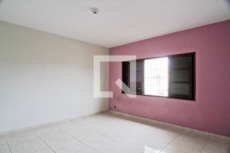 Quarto 1 de casa para alugar com 2 quartos, 200m² em Vila Penteado, São Paulo