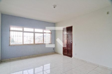 Casa para alugar com 2 quartos, 200m² em Vila Penteado, São Paulo