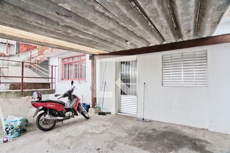 Garagem de casa para alugar com 2 quartos, 200m² em Vila Penteado, São Paulo