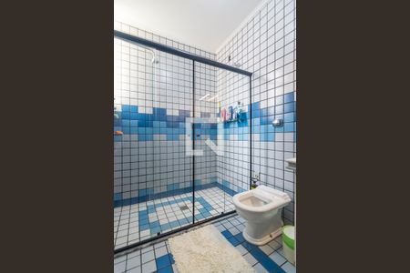 Casa à venda com 202m², 3 quartos e 8 vagasBanheiro da Suíte